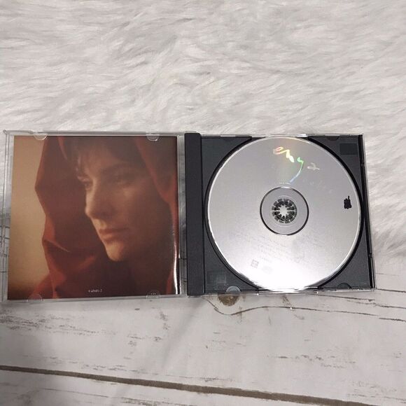 D Enya : The Celts CD - Picture 3 of 4